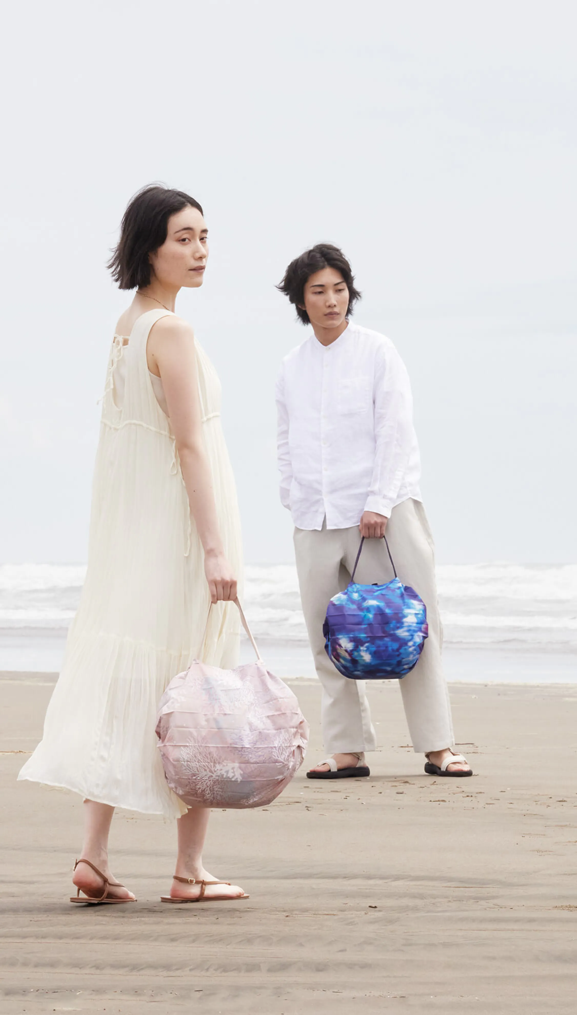 コンパクトバッグM | Jewels of the sea | Shupatto